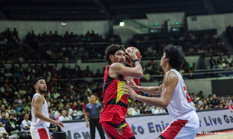 /dam/jcr:1b3c1a83-6cc4-4aec-a8c4-cc34684fc67f/San-Miguel-vs-Ginebra-2_NWP.jpg