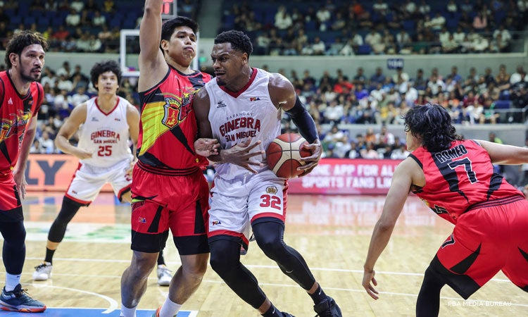 /dam/jcr:23738b67-6f4c-4d69-93df-6d7e3d0f189d/San-Miguel-vs-Ginebra-7_NWP.jpg