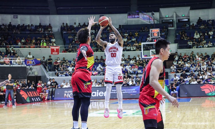 /dam/jcr:68410c8f-4af8-46a1-9236-11e299246f03/San-Miguel-vs-Ginebra-8_NWP.jpg