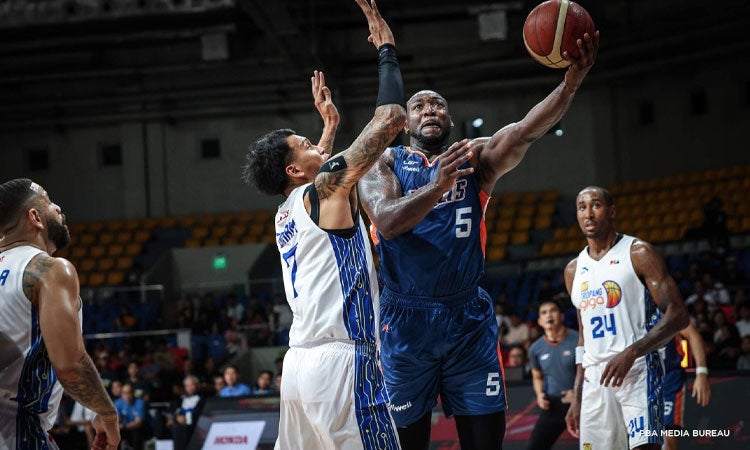/dam/jcr:5134987a-e9f6-41a9-baeb-aa730522e6ef/TNT-vs-Meralco-5_NWP.jpg
