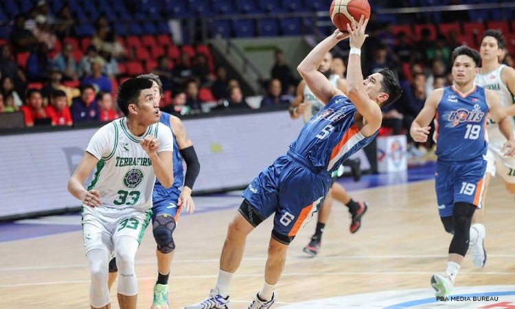 /dam/jcr:fec088fe-156d-4654-a33f-b949528d9aad/Meralco%20vs%20Terrafirma%204_NWP.jpg